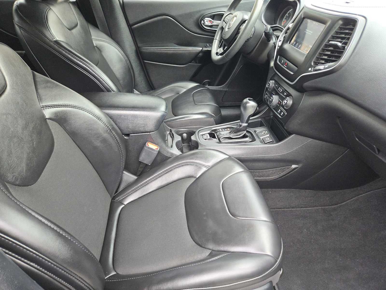 2020 Jeep Cherokee Altitude FWD