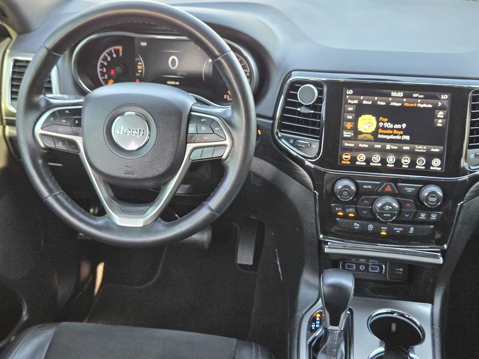 2021 Jeep Grand Cherokee Laredo X 4x4