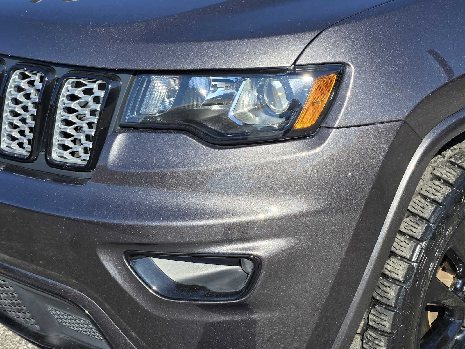 2021 Jeep Grand Cherokee Laredo X 4x4