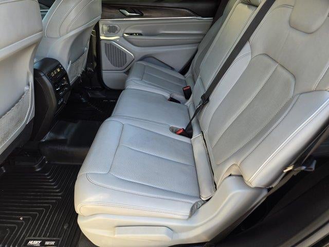 2023 Jeep Grand Cherokee L Overland 4x4