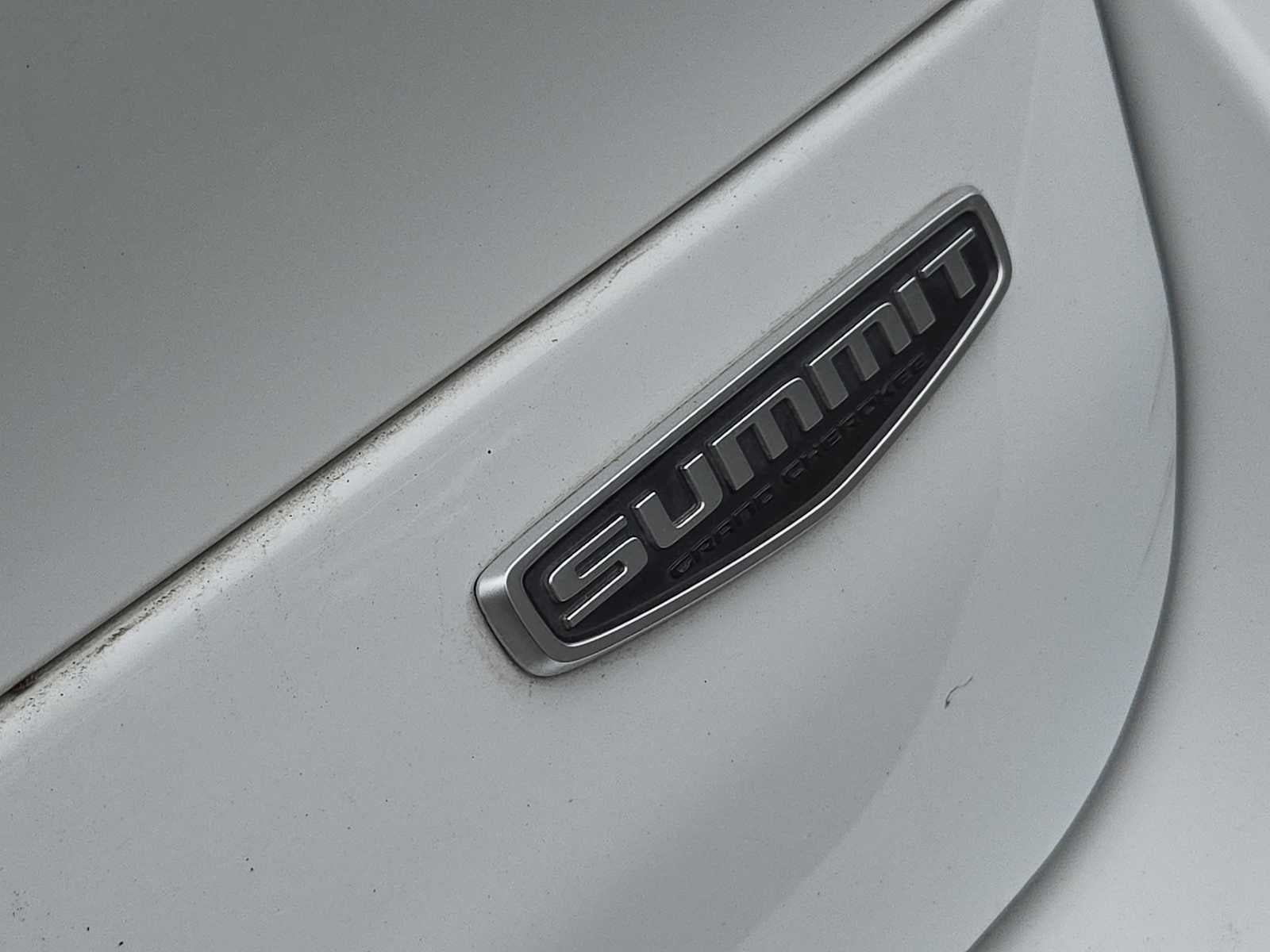 2023 Jeep Grand Cherokee L Summit 4x4