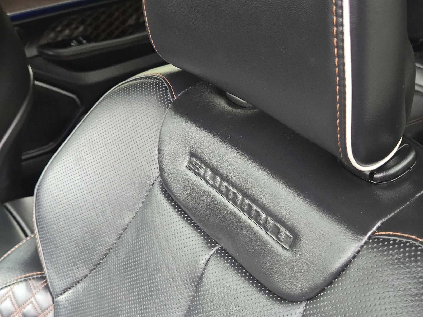 2023 Jeep Grand Cherokee L Summit 4x4