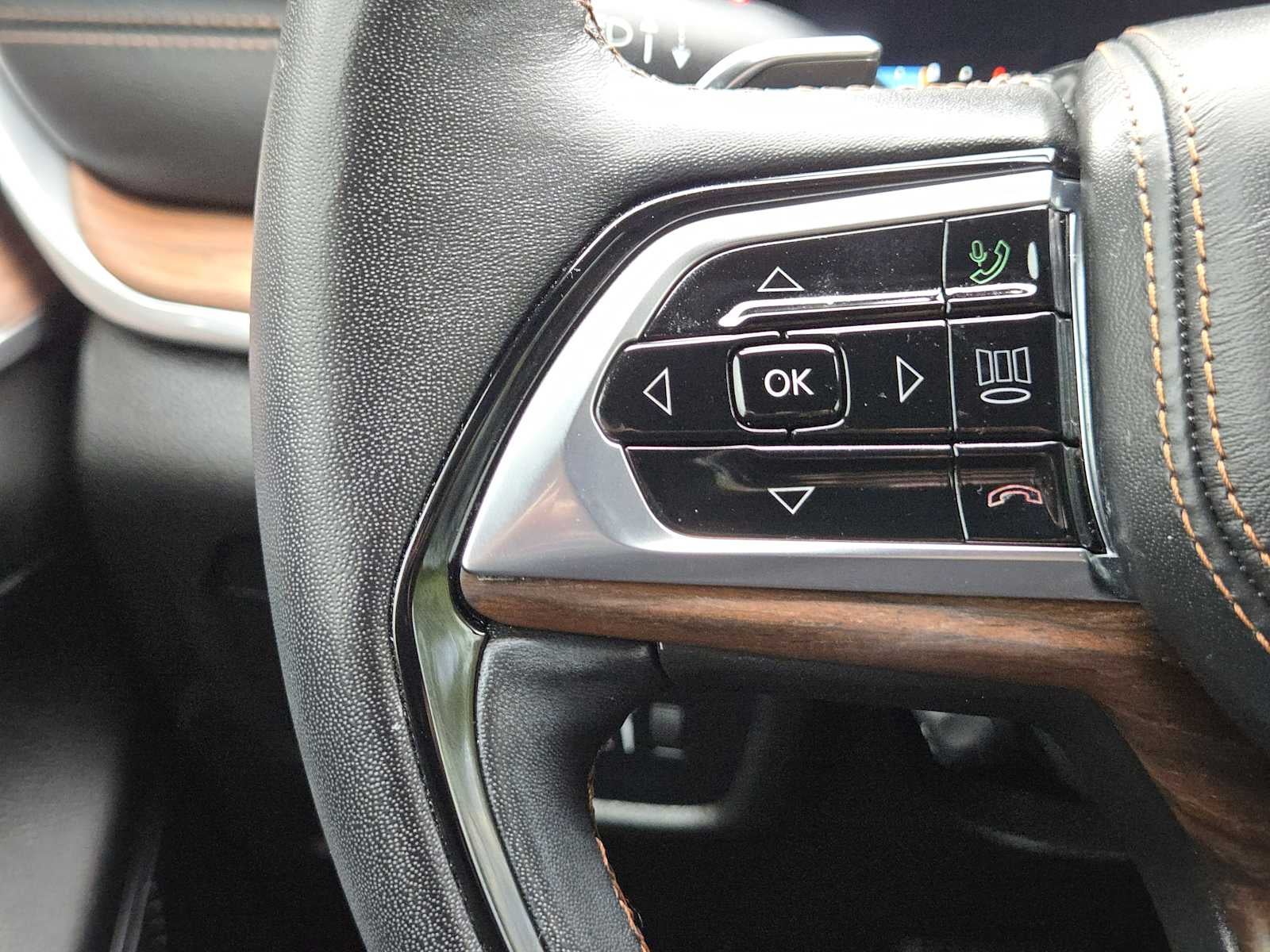 2023 Jeep Grand Cherokee L Summit 4x4