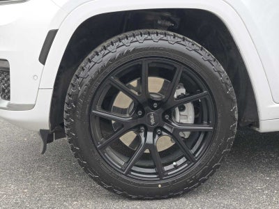 2023 Jeep Grand Cherokee L Summit 4x4