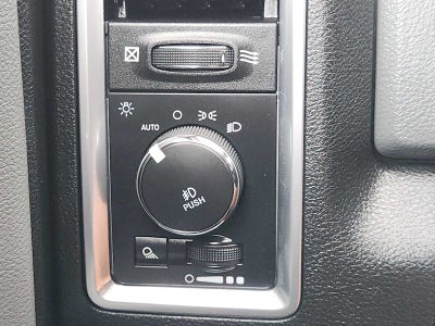 2019 RAM 1500 Classic Lone Star Crew Cab 4x2 5'7" Box