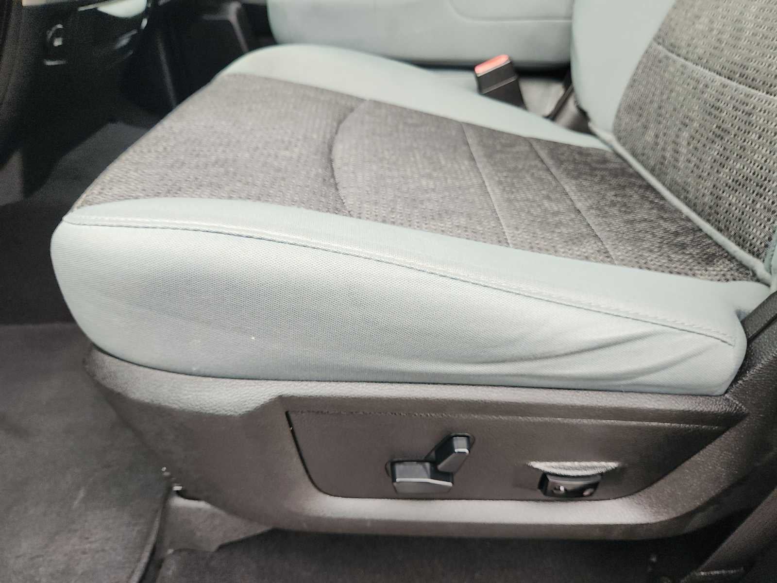 2019 RAM 1500 Classic Lone Star Crew Cab 4x2 5'7" Box