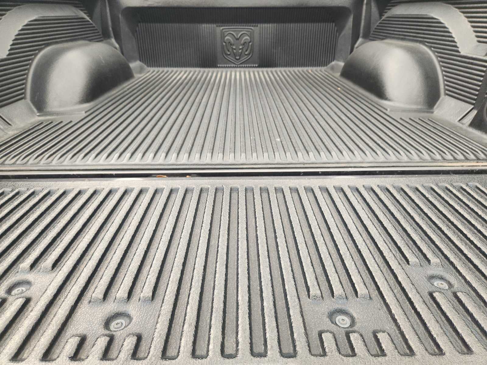 2019 RAM 1500 Classic Lone Star Crew Cab 4x2 5'7" Box