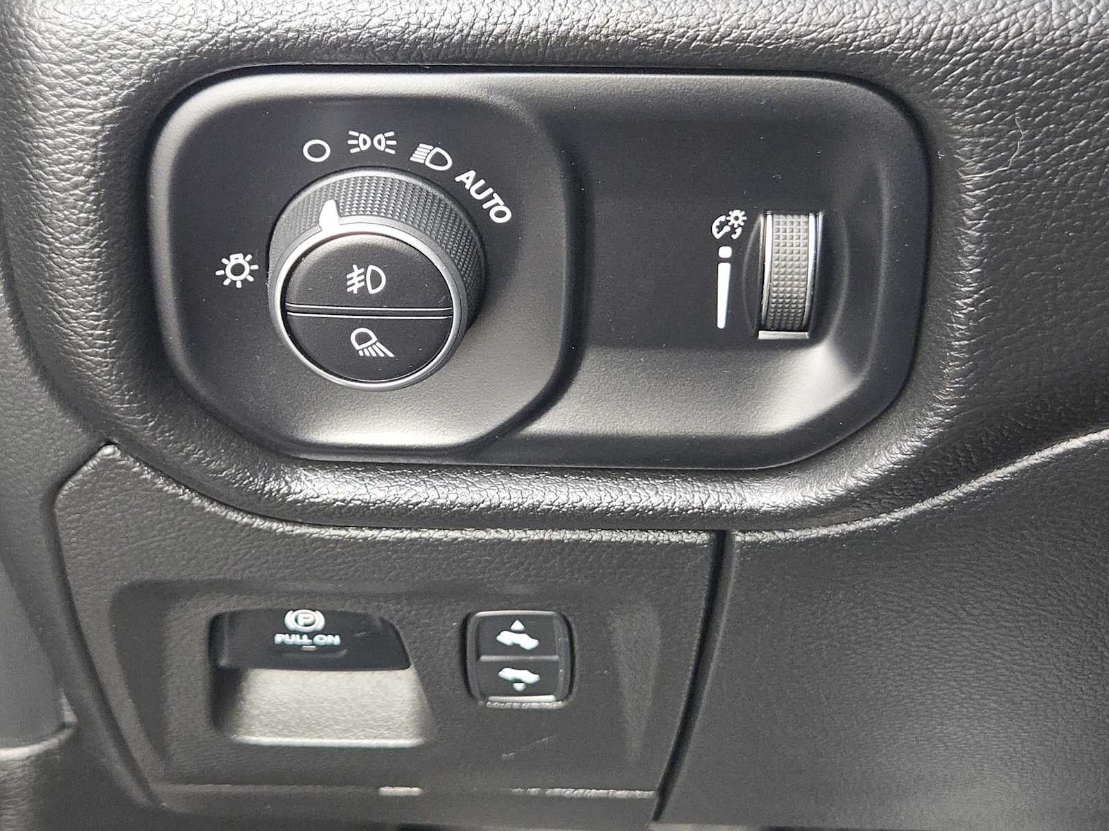 2025 RAM 1500 Lone Star