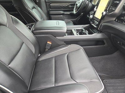 2025 RAM 1500 Limited Crew Cab 4x4 5'7" Box