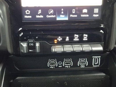 2025 RAM 1500 Limited Crew Cab 4x4 5'7" Box