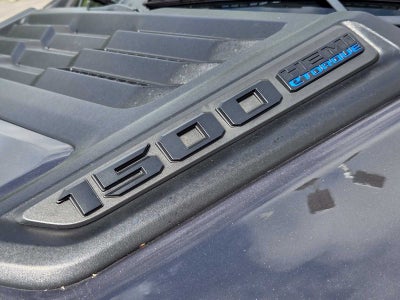 2023 RAM 1500 Laramie Crew Cab 4x4 5'7" Box