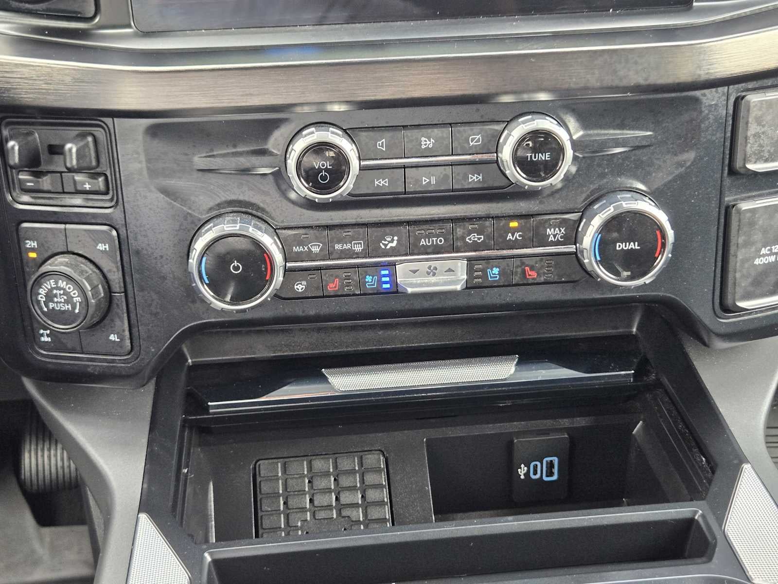2023 Ford F-250 LARIAT