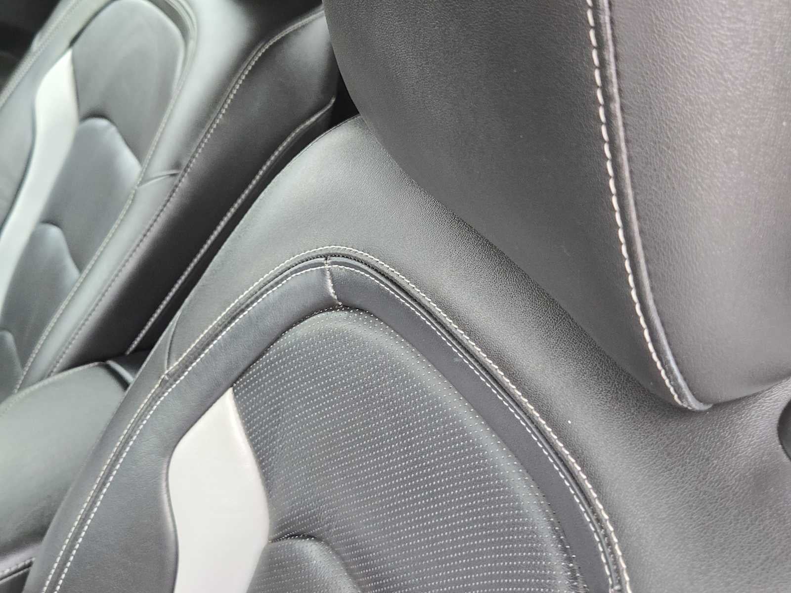 2021 Chevrolet Camaro 2LT