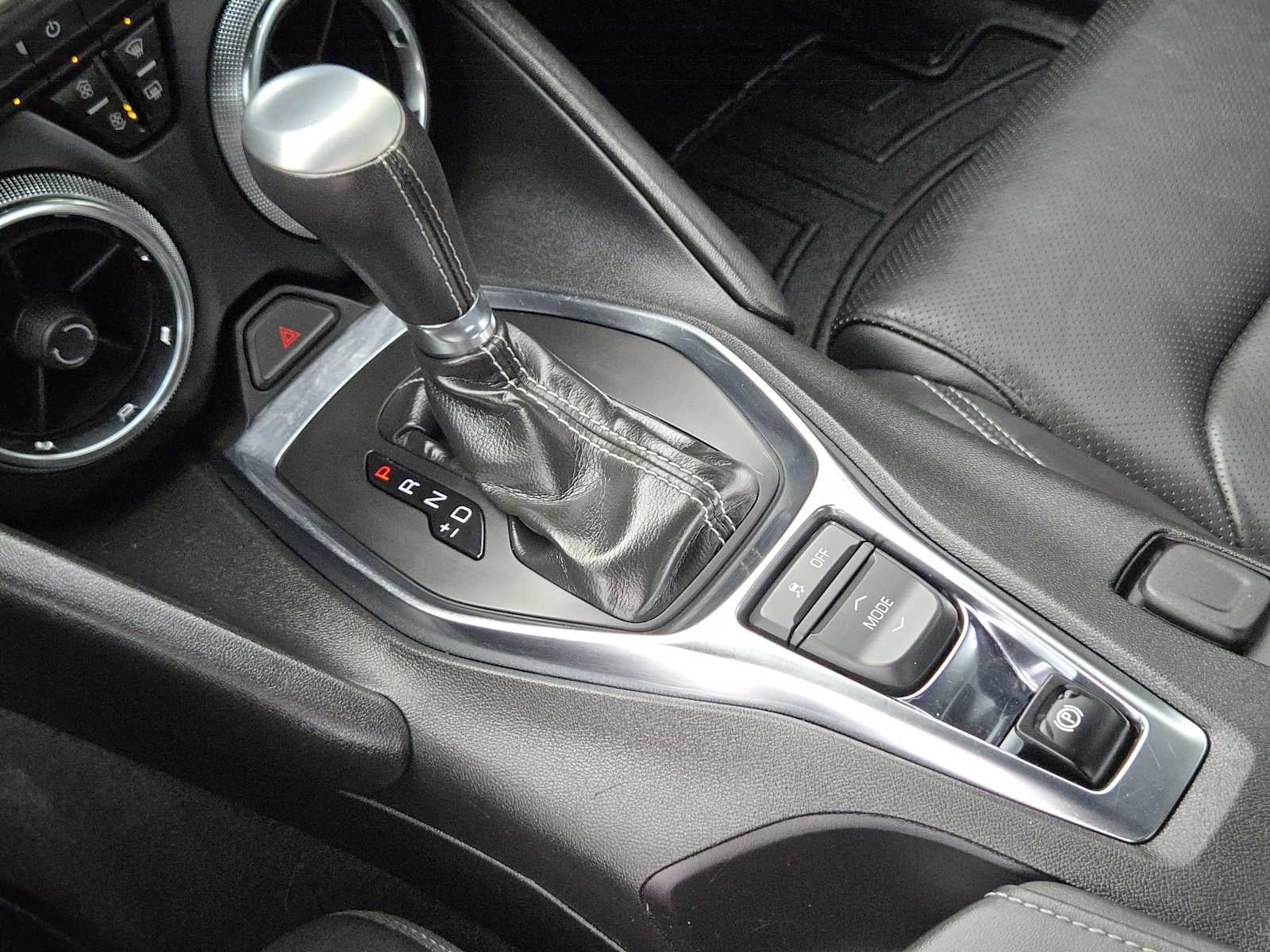 2021 Chevrolet Camaro 2LT