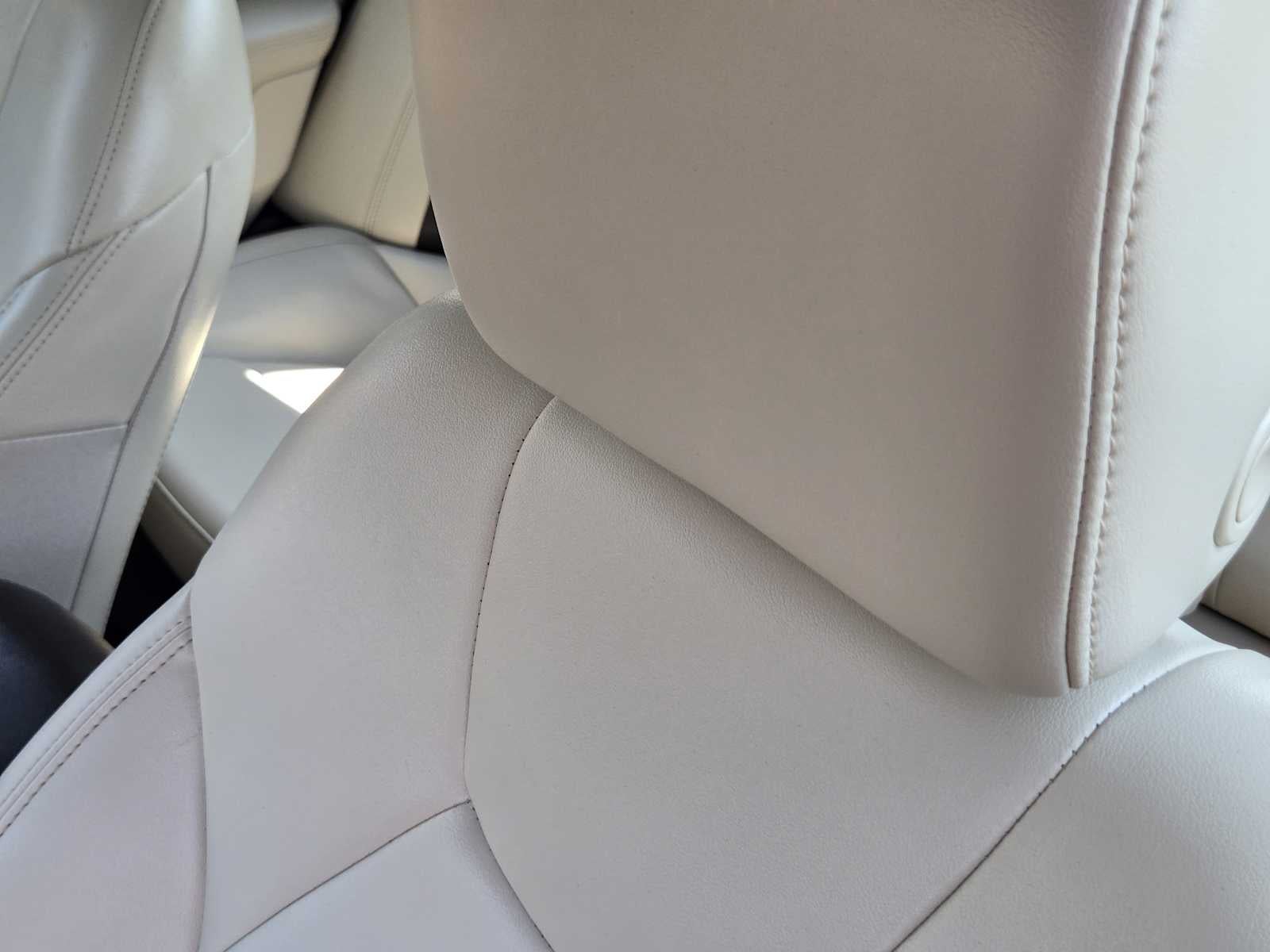 2023 Cadillac CT4 Luxury