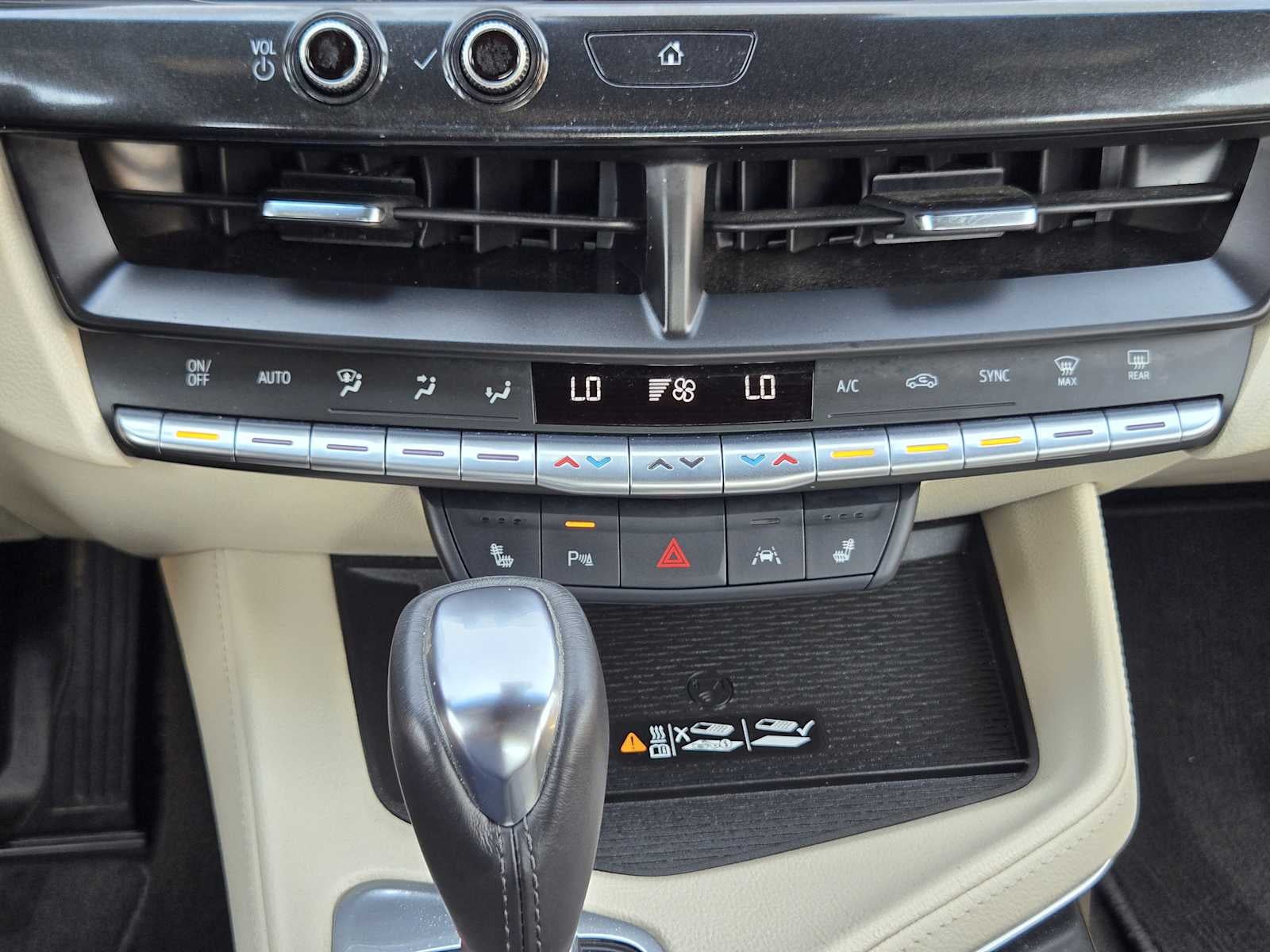 2023 Cadillac CT4 Luxury