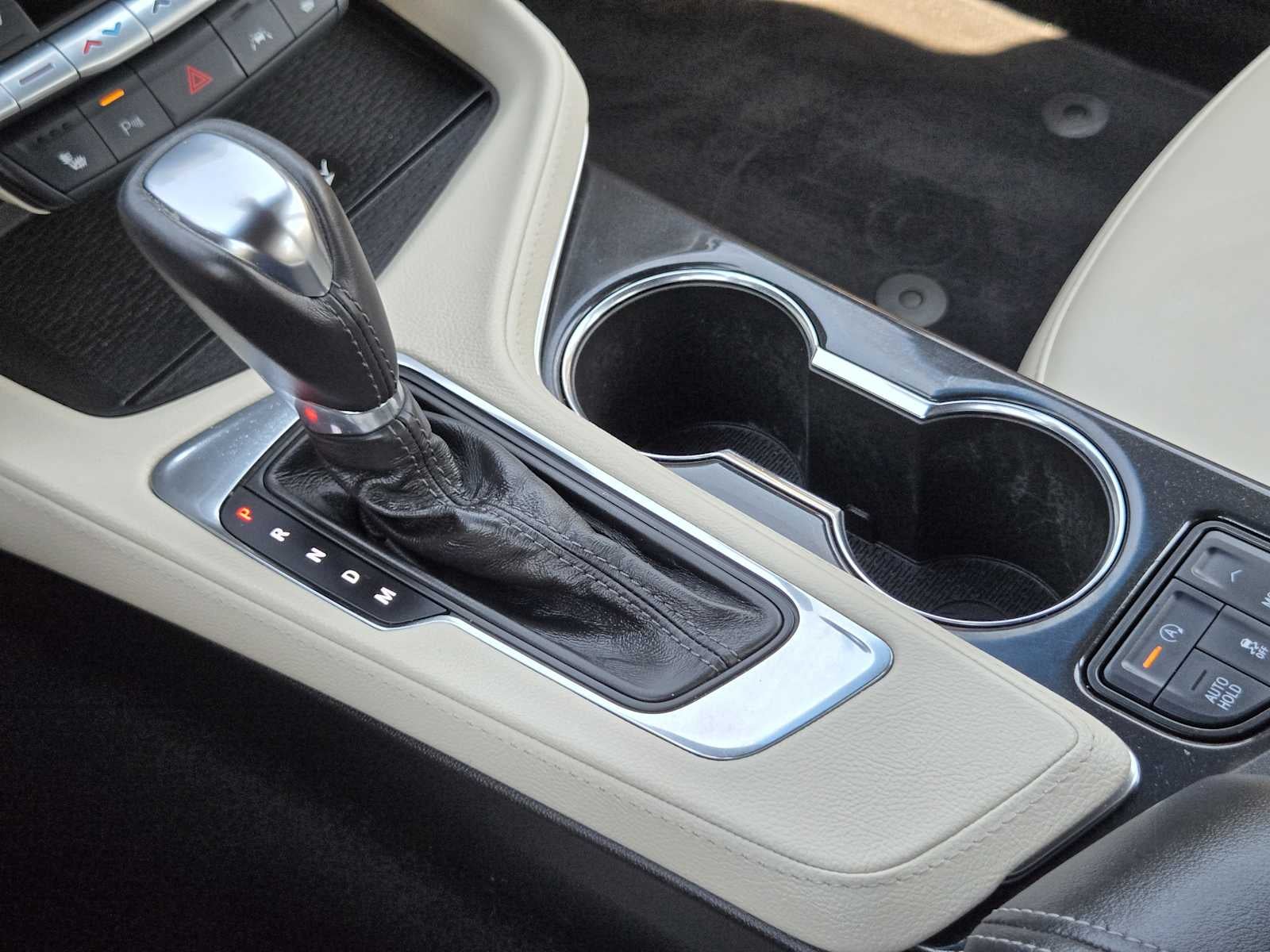 2023 Cadillac CT4 Luxury