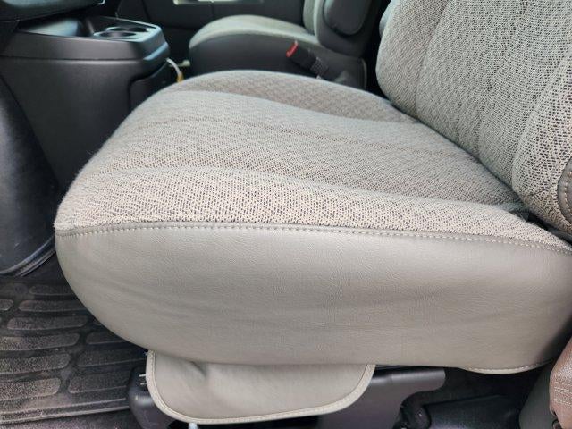 2026 Chevrolet Express Passenger LS - Photo 19