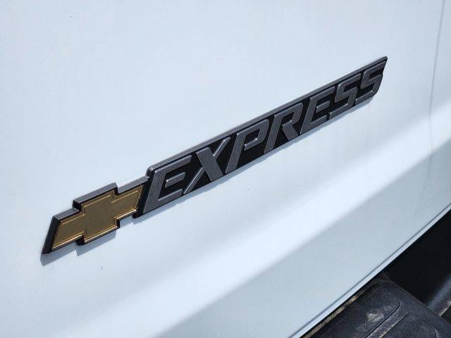 2026 Chevrolet Express Passenger LS - Photo 7