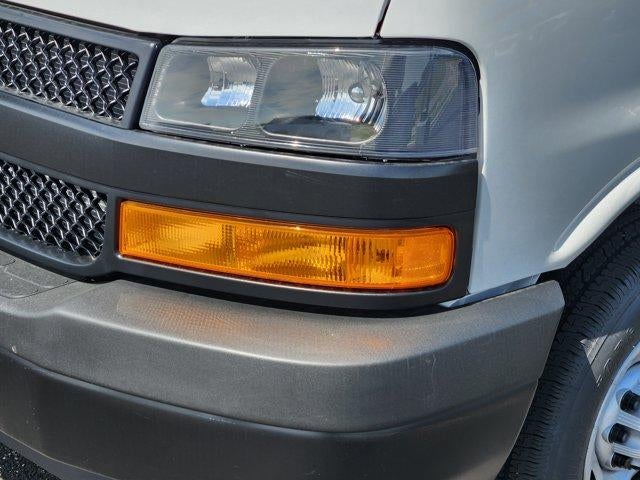 2026 Chevrolet Express Passenger LS