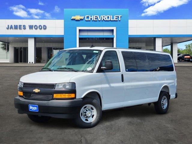 2026 Chevrolet Express 3500 LS Extended's photo