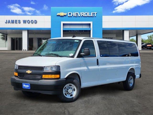 2026 Chevrolet Express 3500 LS Extended's photo