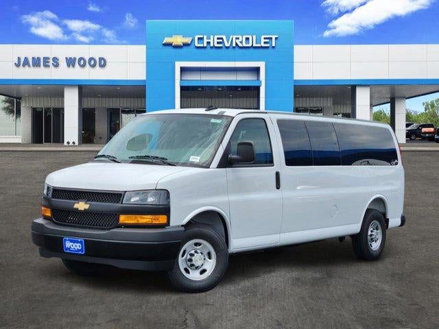 2026 Chevrolet Express 3500 LS Extended's photo