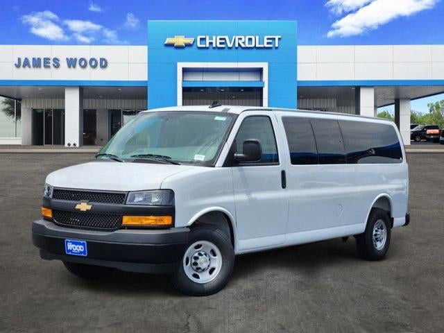 2026 Chevrolet Express 3500 LS Extended's photo