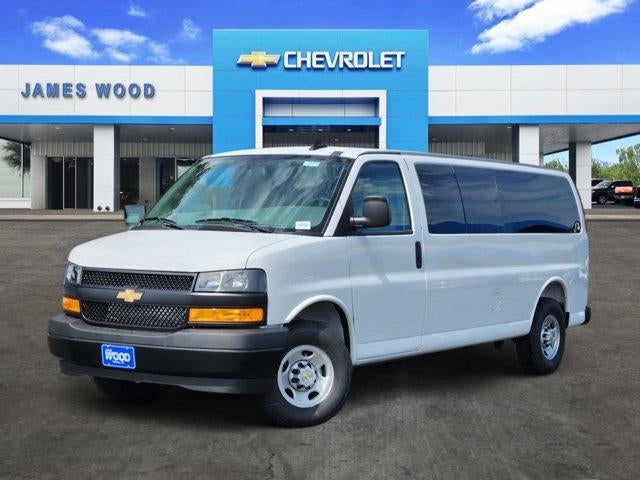 2026 Chevrolet Express 3500 LS Extended's photo