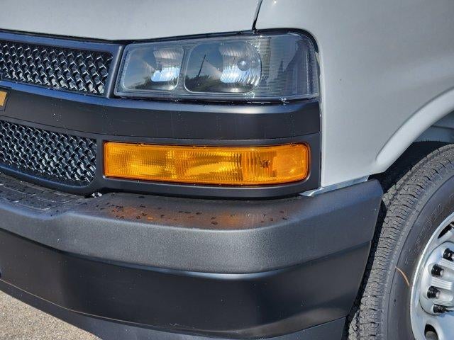 2026 Chevrolet Express Passenger LS