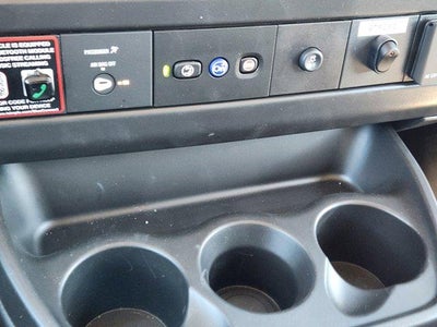 2025 Chevrolet Express Cutaway 3500 1WT