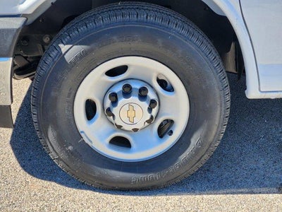 2025 Chevrolet Express Cutaway 3500 1WT
