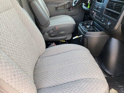 2025 Chevrolet Express Cutaway 3500 1WT