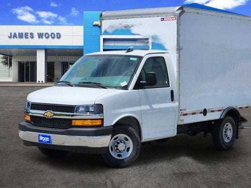 2026 Chevrolet Express Cutaway 3500 1WT