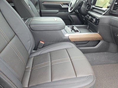 2026 Chevrolet Silverado 3500 HD High Country DRW