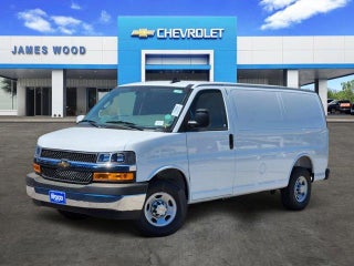 2026 Chevrolet Express Cargo WT