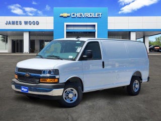 2026 Chevrolet Express Cargo WT