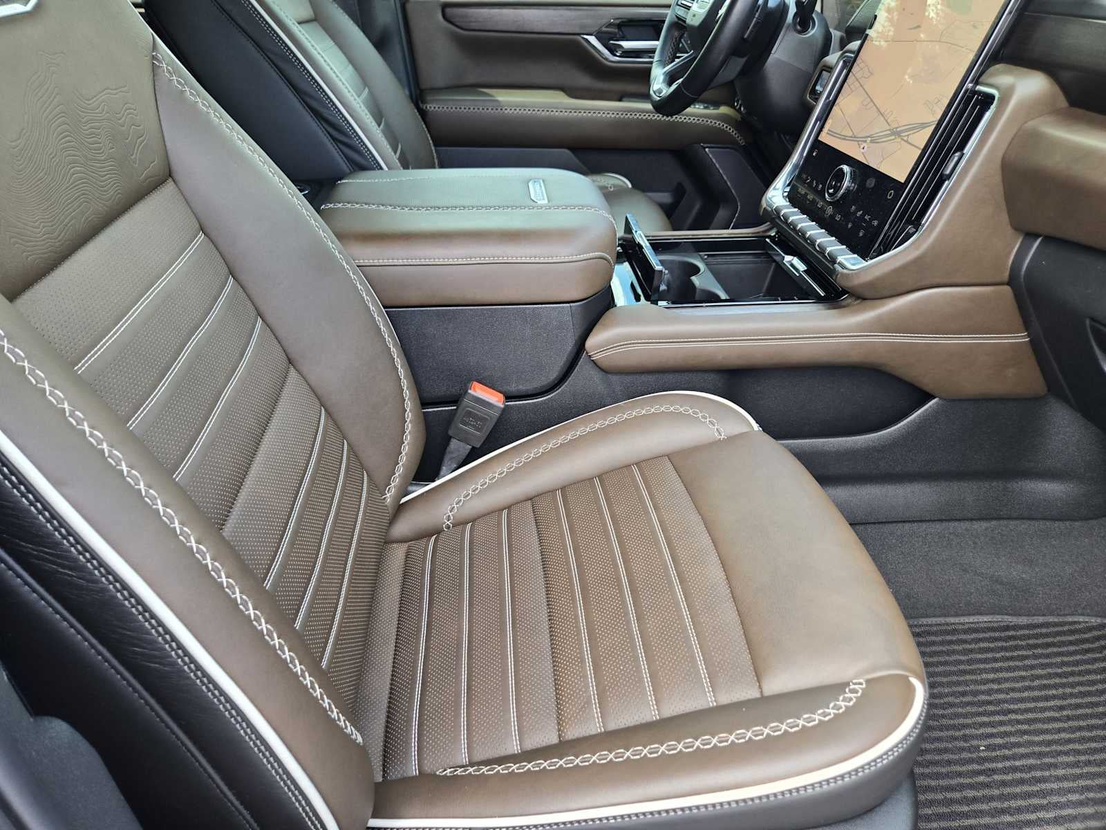 2025 GMC Yukon Denali Ultimate