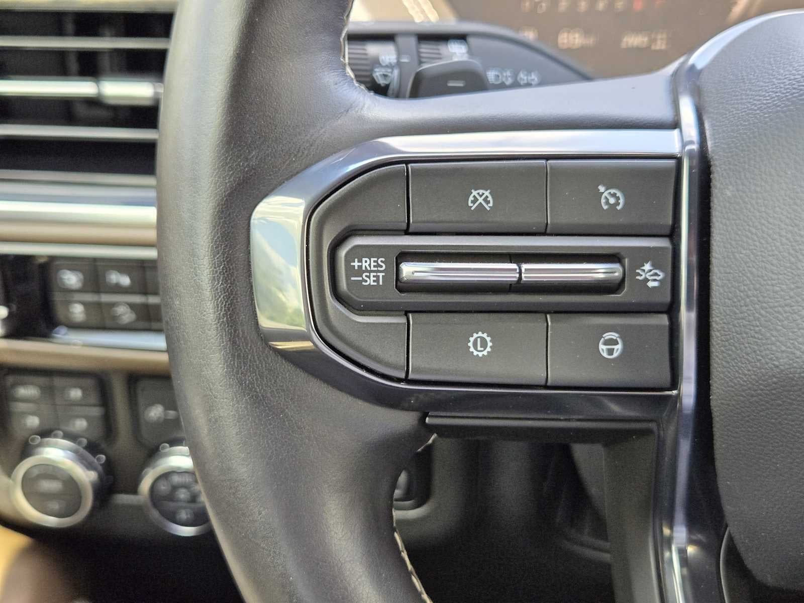2025 GMC Yukon Denali Ultimate