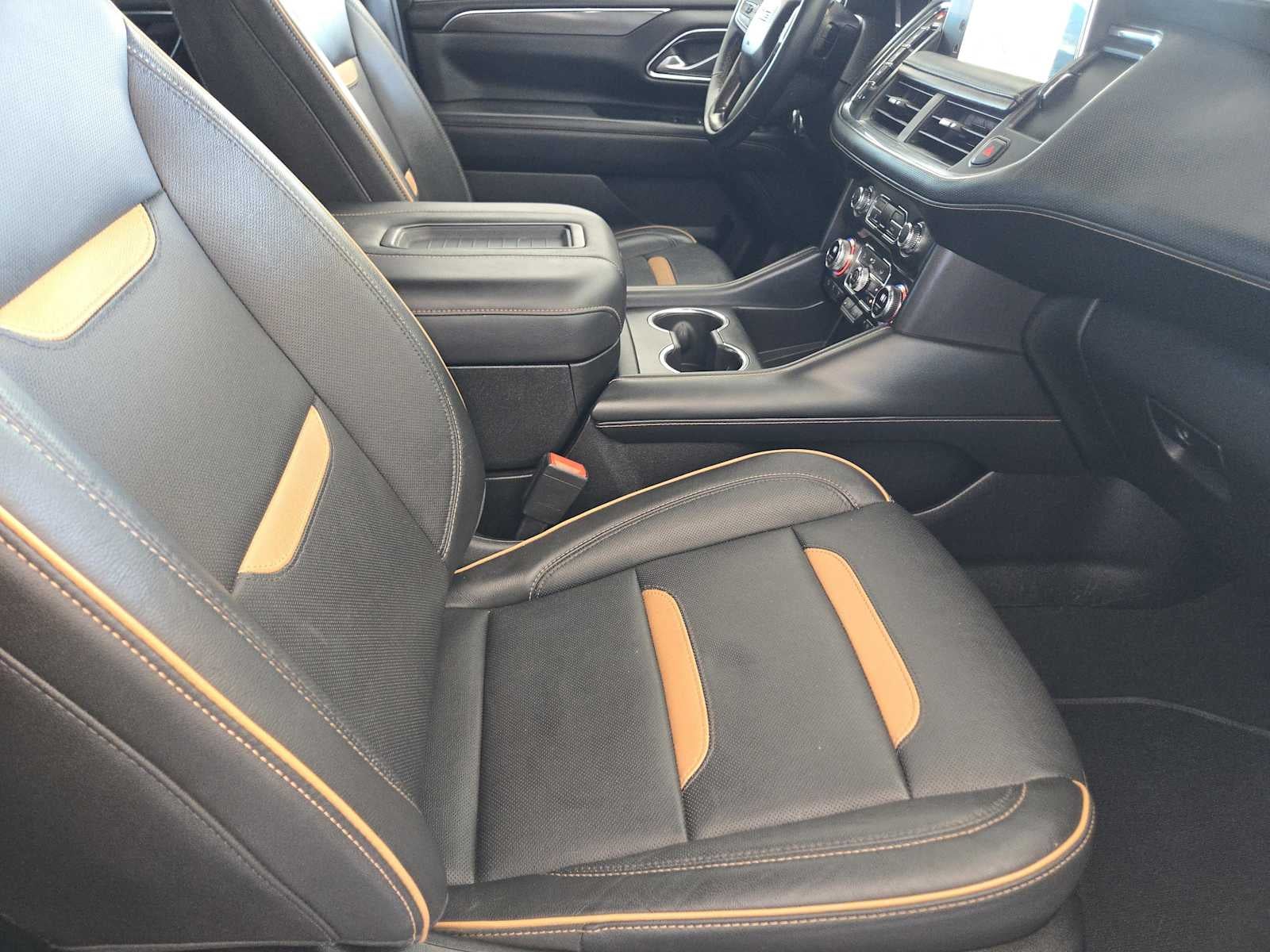 2023 GMC Yukon XL AT4