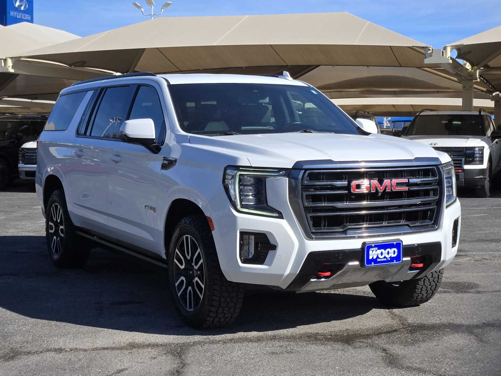 2023 GMC Yukon XL AT4