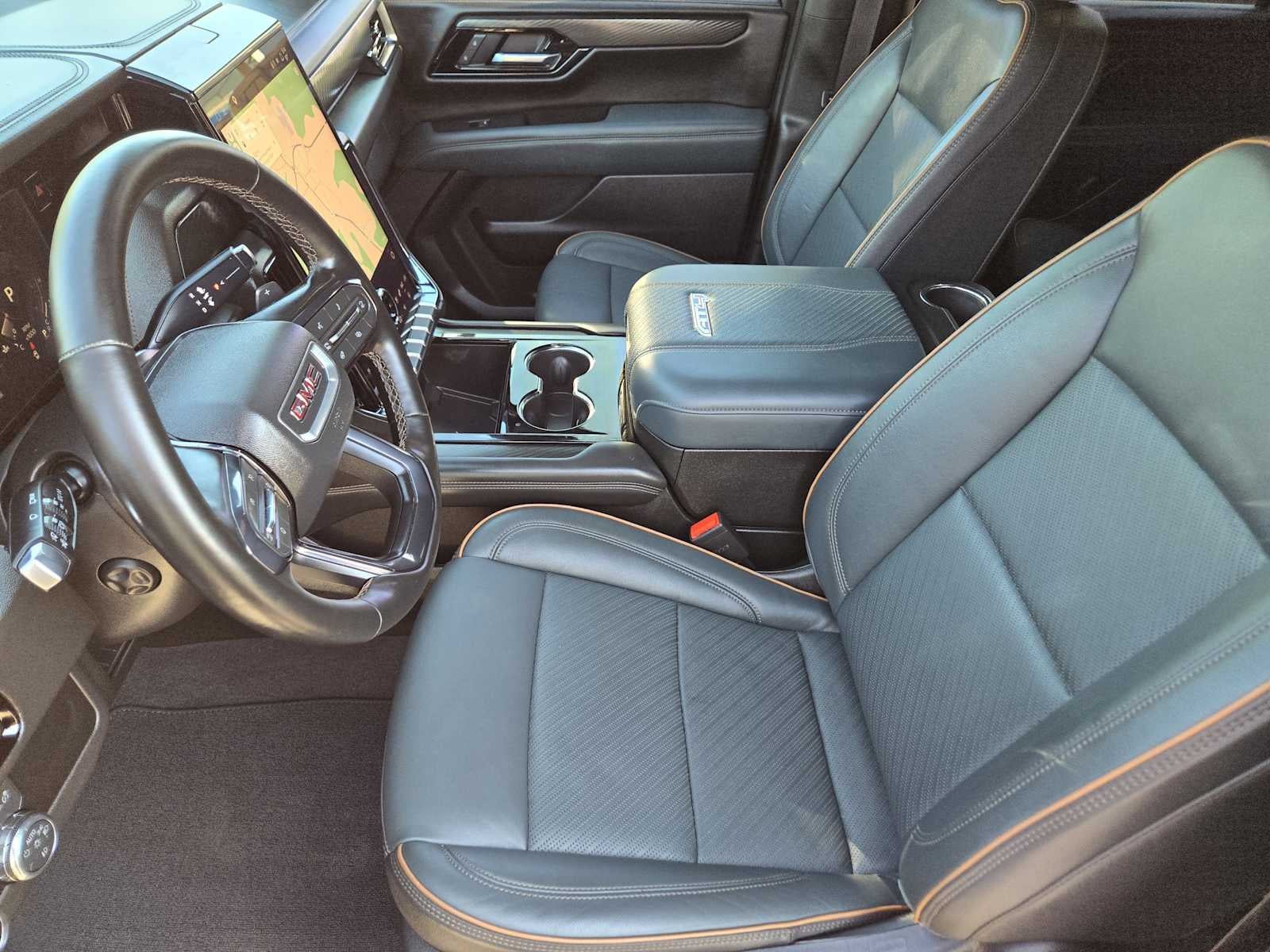 2025 GMC Yukon XL AT4