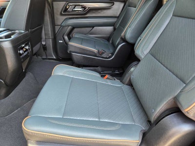 2025 GMC Yukon XL AT4
