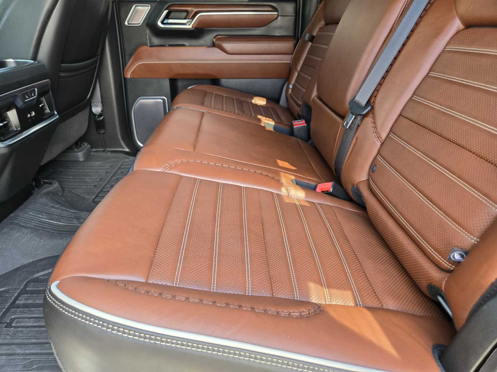 2024 GMC Sierra 3500 HD Denali Ultimate DRW