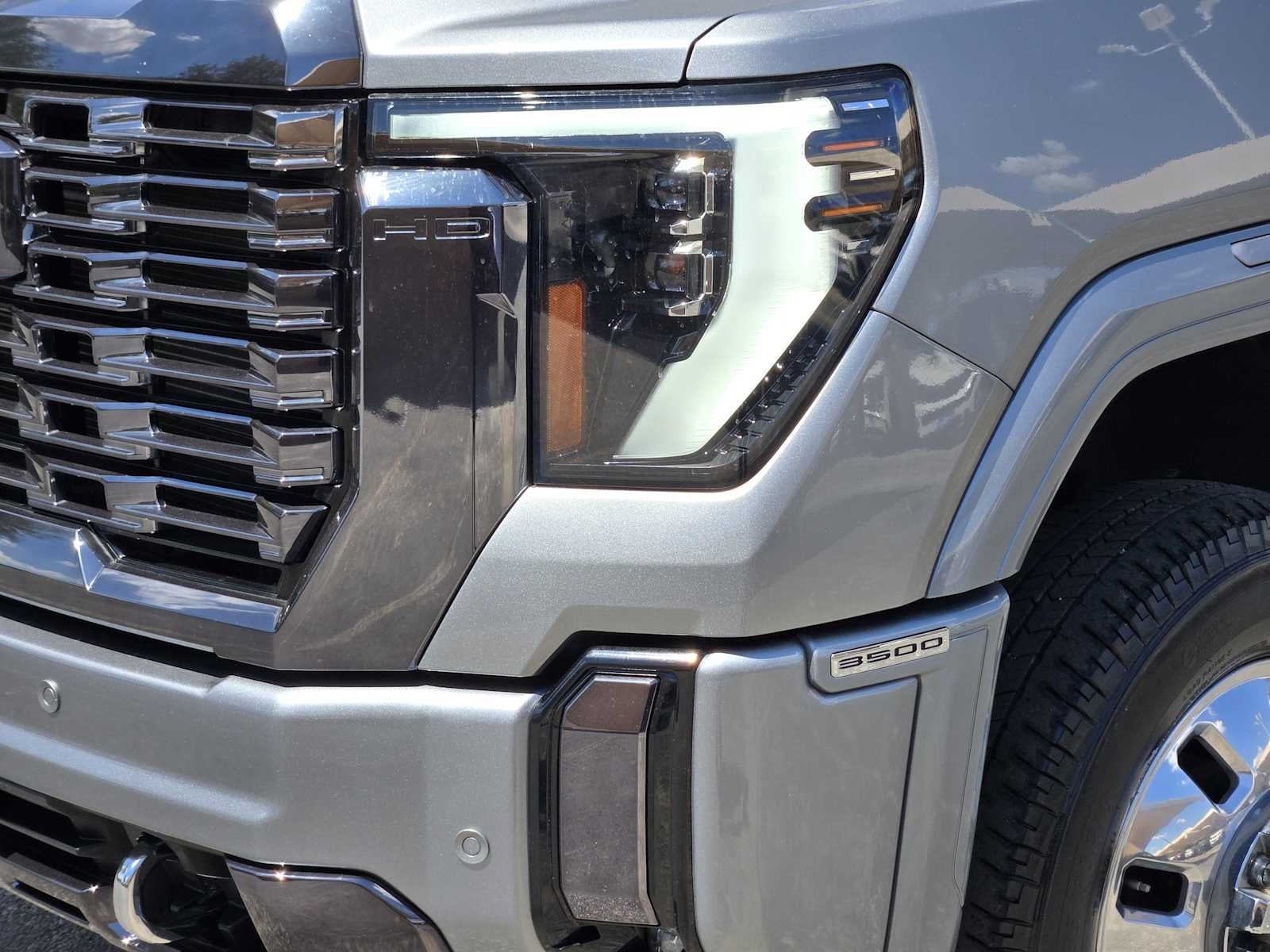2024 GMC Sierra 3500 HD Denali Ultimate DRW