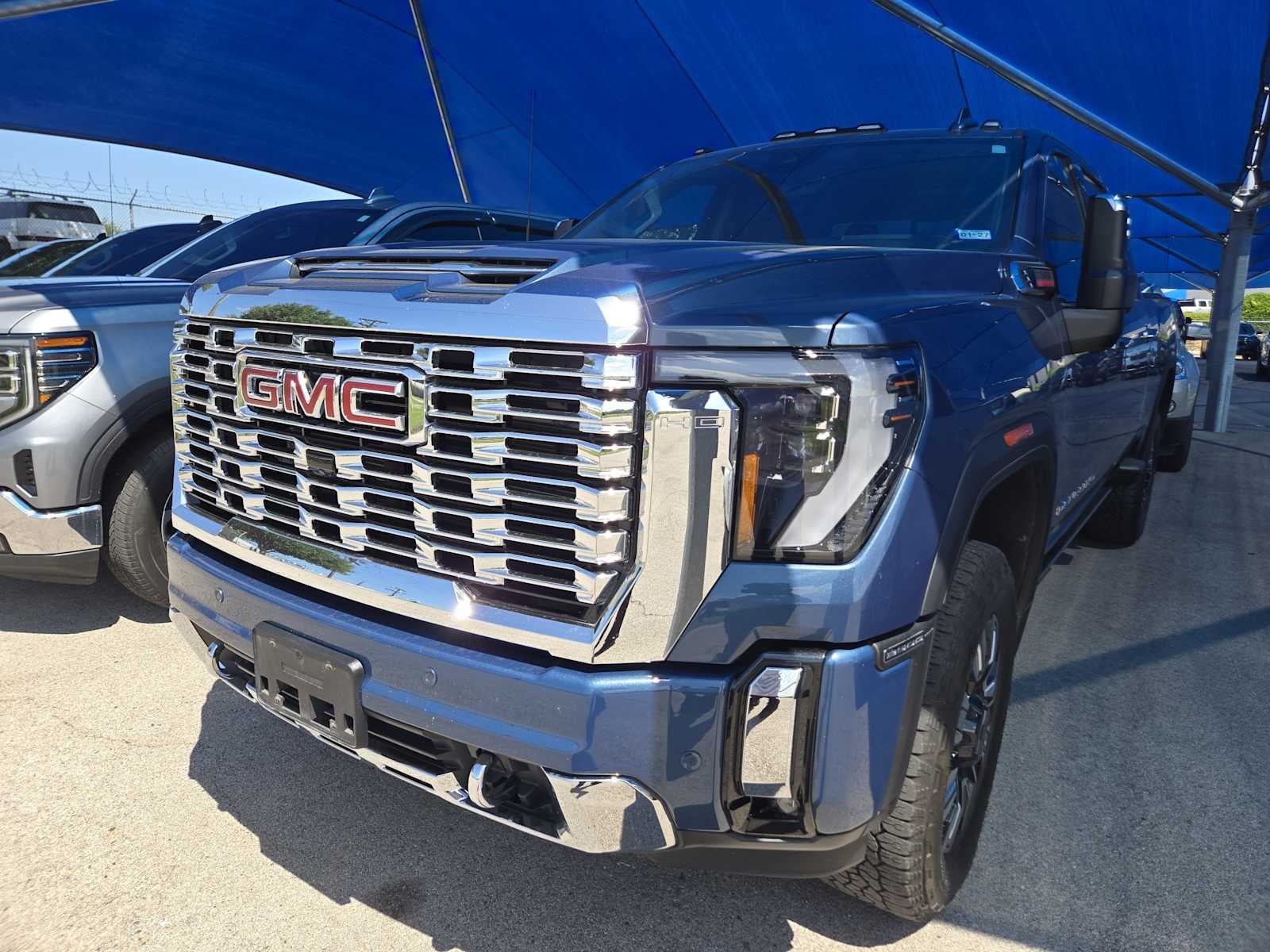 2025 GMC Sierra 2500 HD Denali