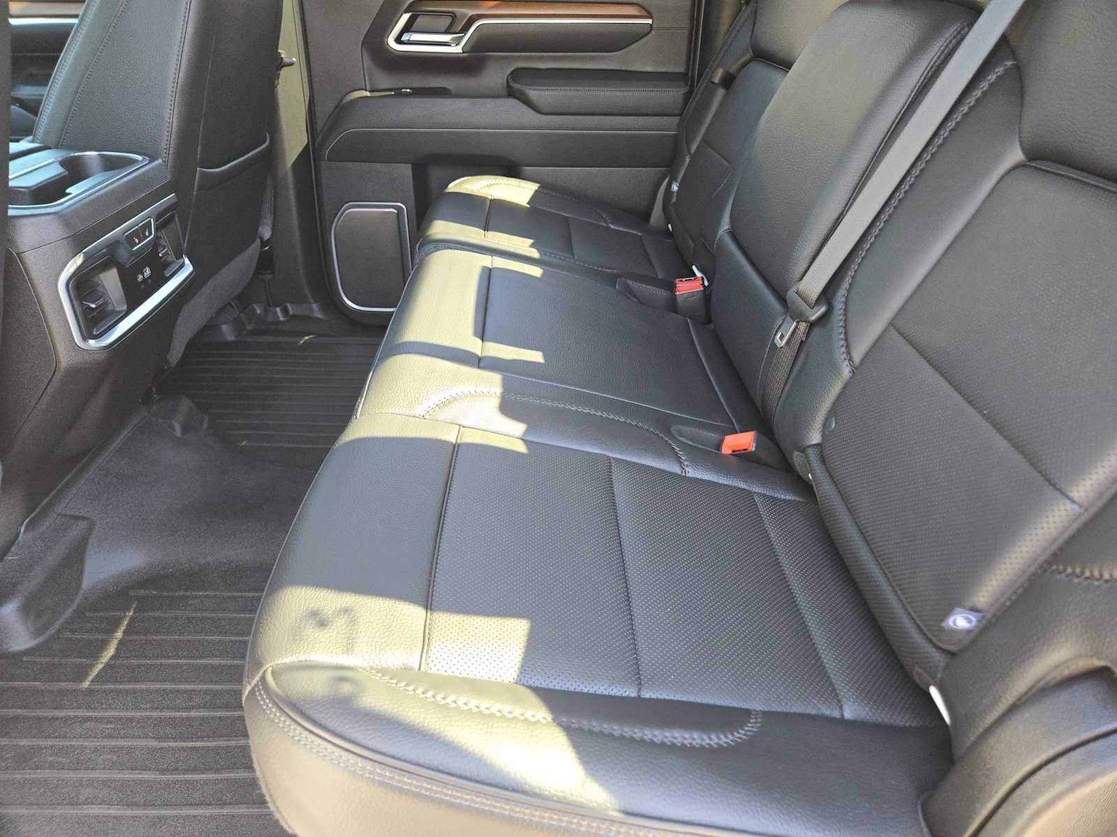 2025 GMC Sierra 3500 HD Denali DRW