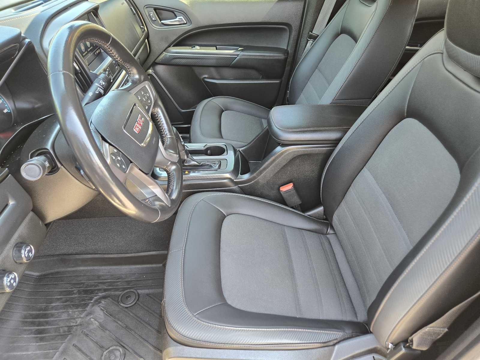 2021 GMC Canyon 4WD AT4 w/Cloth