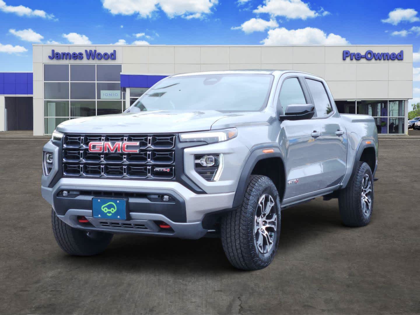 2023 GMC Canyon 4WD AT4