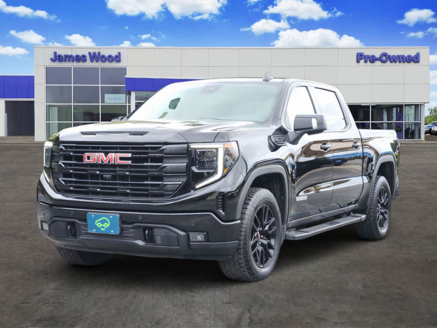2025 GMC Sierra 1500 Elevation